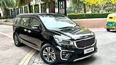 Used Kia Carnival Prestige 7 STR in Delhi