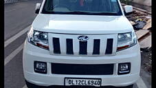 Used Mahindra TUV300 T8 AMT in Delhi