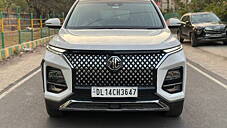 Used MG Hector Plus Savvy Pro 1.5 Turbo Petrol CVT 6 STR Dual Tone in Delhi