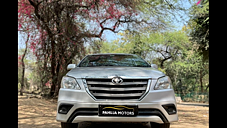 Second Hand Toyota Innova 2.5 GX 7 STR BS-IV in Delhi