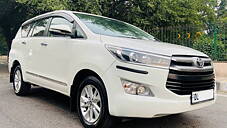 Used Toyota Innova Crysta 2.4 V Diesel in Delhi