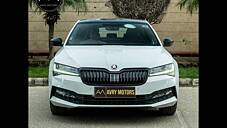 Used Skoda Superb Sportline AT in Delhi