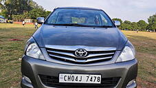 Second Hand Toyota Innova 2.5 V 7 STR in Chandigarh