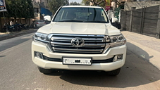 Second Hand Toyota Land Cruiser V8 Petrol in Delhi
