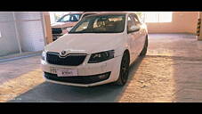 Used Skoda Octavia Elegance 2.0 TDI AT in Hyderabad