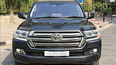 Used Toyota Land Cruiser LC200 VX Premium 2 in Mumbai