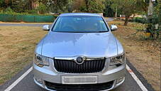 Used Skoda Superb Elegance 1.8 TSI MT in Delhi