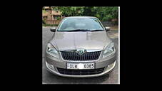 Used Skoda Rapid Ambition 1.6 MPI MT in Delhi