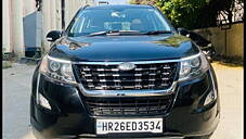 Used Mahindra XUV500 W11 AT in Delhi