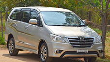 Used Toyota Innova 2.5 VX 7 STR BS-IV in Coimbatore