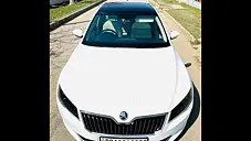 Second Hand Skoda Superb L&K TDI AT in Mohali