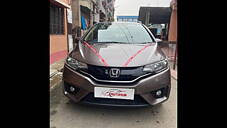 Used Honda Jazz V Petrol in Kolkata