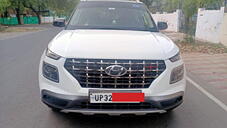Second Hand Hyundai Venue SX 1.0 Turbo iMT in Lucknow