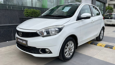 Second Hand Tata Tiago Revotron XZ in Delhi