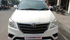 Second Hand Toyota Innova 2.5 G BS IV 8 STR in Kanpur