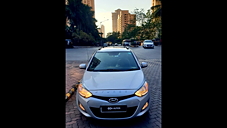 Second Hand Hyundai i20 Asta 1.4 CRDI with AVN in Pune