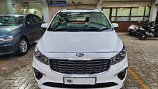 Used Kia Carnival Limousine Plus 7 STR in Pune