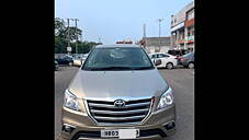 Used Toyota Innova 2.5 G 7 STR BS-IV in Chandigarh