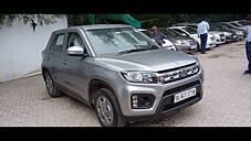 Used Maruti Suzuki Vitara Brezza LXi in Delhi