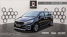 Used Kia Carnival Premium 8 STR in Chennai