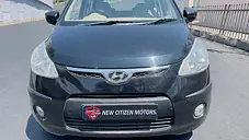 Second Hand Hyundai i10 Magna (O) with Sunroof in Bangalore