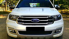 Second Hand Ford Endeavour Titanium Plus 2.0 4x4 AT in Ahmedabad