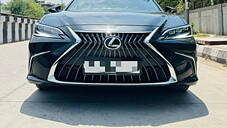 Used Lexus ES 300h Luxury in Noida