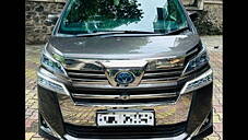 Used Toyota Vellfire Hybrid in Pune