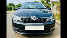 Used Skoda Rapid Style 1.6 MPI in Ahmedabad