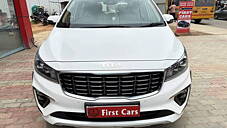 Used Kia Carnival Limousine Plus 7 STR in Bangalore