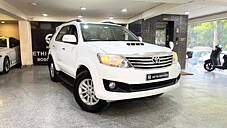 Used Toyota Fortuner 4x2 AT in Delhi