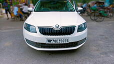 Second Hand Skoda Octavia 2.0 TDI CR Ambition Plus AT in Kanpur