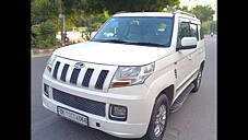 Used Mahindra TUV300 T8 in Delhi