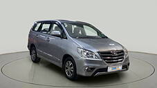 Used Toyota Innova 2.5 VX 8 STR BS-III in Chandigarh