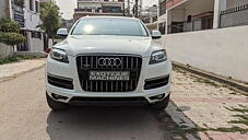 Second Hand Audi Q7 35 TDI Premium + Sunroof in Lucknow