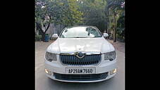 Used Skoda Superb Elegance 1.8 TSI MT in Hyderabad