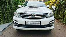 Used Toyota Fortuner 4x2 AT in Mumbai