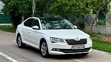 Used Skoda Superb Style TSI AT in Delhi