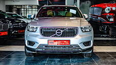 Used Volvo XC40 Momentum in Delhi