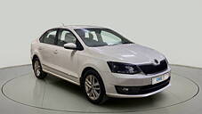 Used Skoda Rapid Style 1.6 MPI in Mumbai