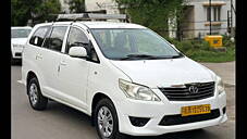 Used Toyota Innova 2.5 GX BS IV 8 STR in Ahmedabad