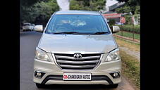 Second Hand Toyota Innova 2.5 VX 7 STR BS-III in Chandigarh
