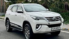 Used Toyota Fortuner 2.8 4x4 AT in Delhi