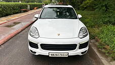 Used Porsche Cayenne Diesel in Delhi