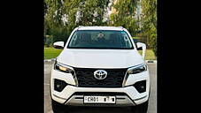 Used Toyota Fortuner 2.8 4x2 AT [2016-2020] in Chandigarh