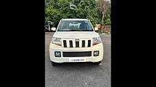 Used Mahindra TUV300 T8 in Delhi