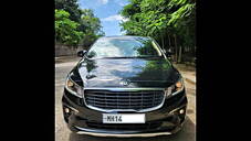 Used Kia Carnival Premium 7 STR in Pune