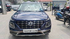 Used Hyundai Venue SX 1.5 CRDi Dual Tone in Bangalore