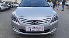 Hyundai Verna Fluidic 1.6 CRDi SX