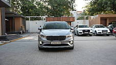 Used Kia Carnival Limousine Plus 7 STR in Delhi